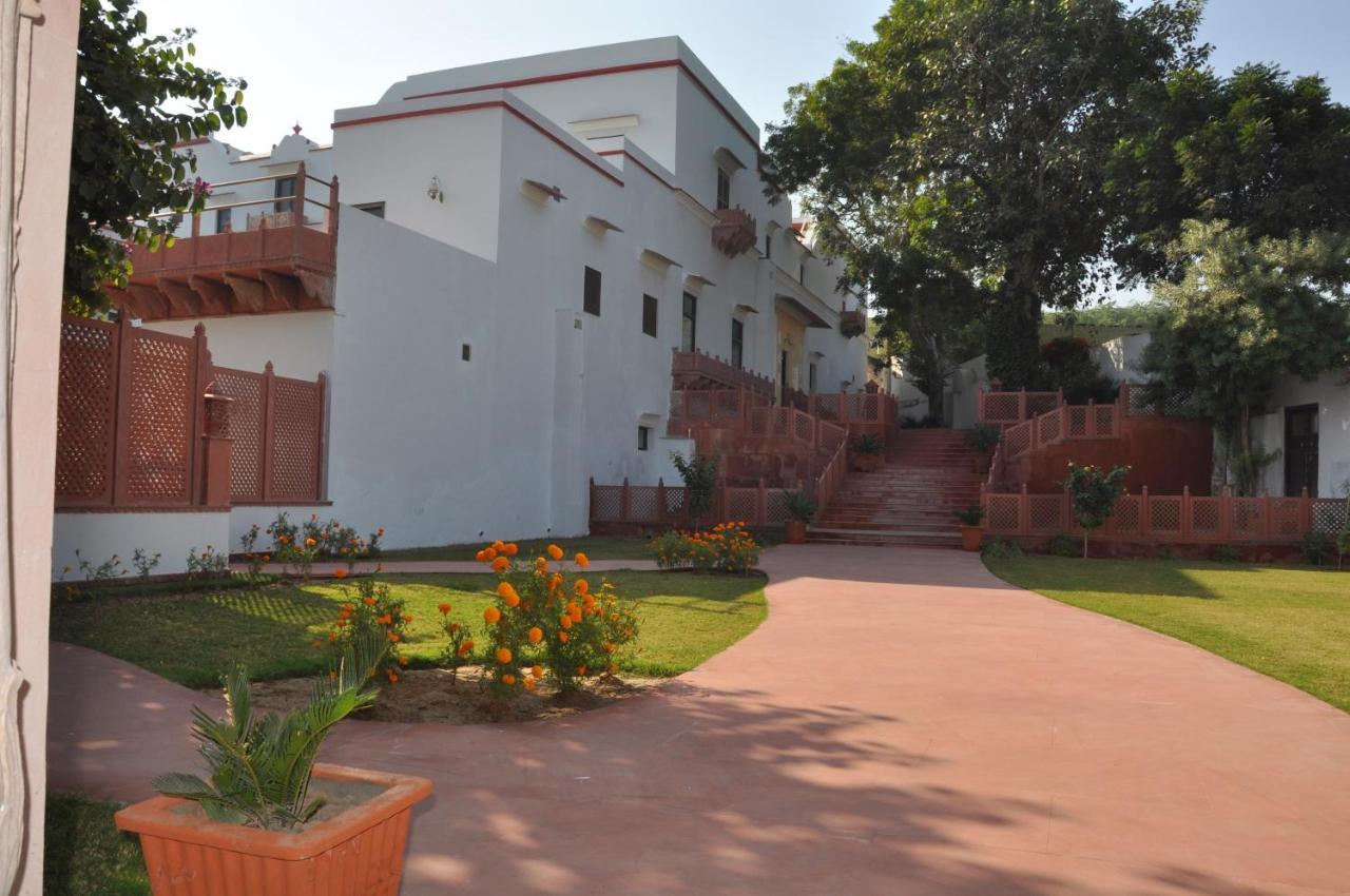 Amritara Chandra Mahal Haveli, Bharatpur Exterior foto