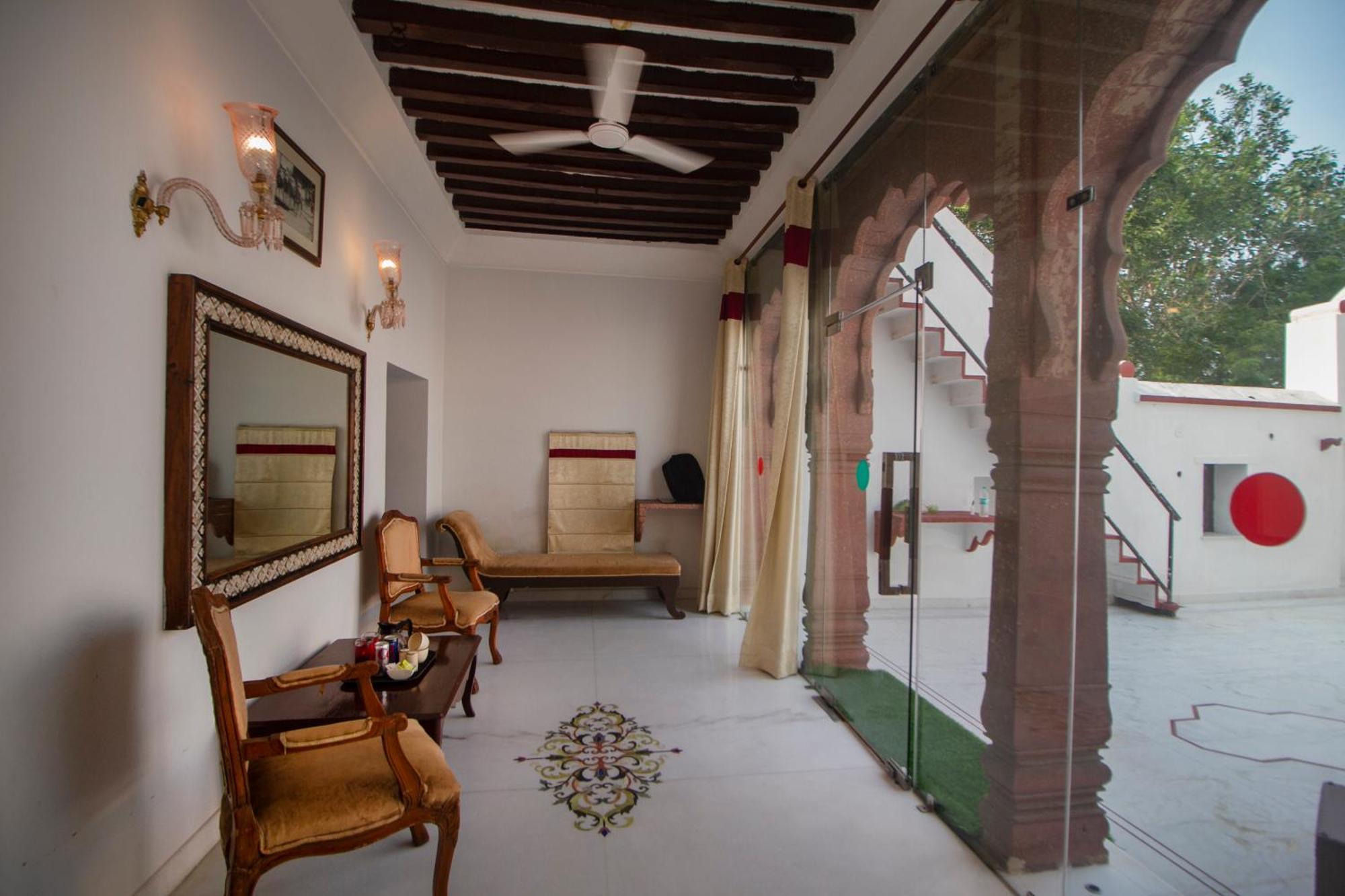Amritara Chandra Mahal Haveli, Bharatpur Exterior foto