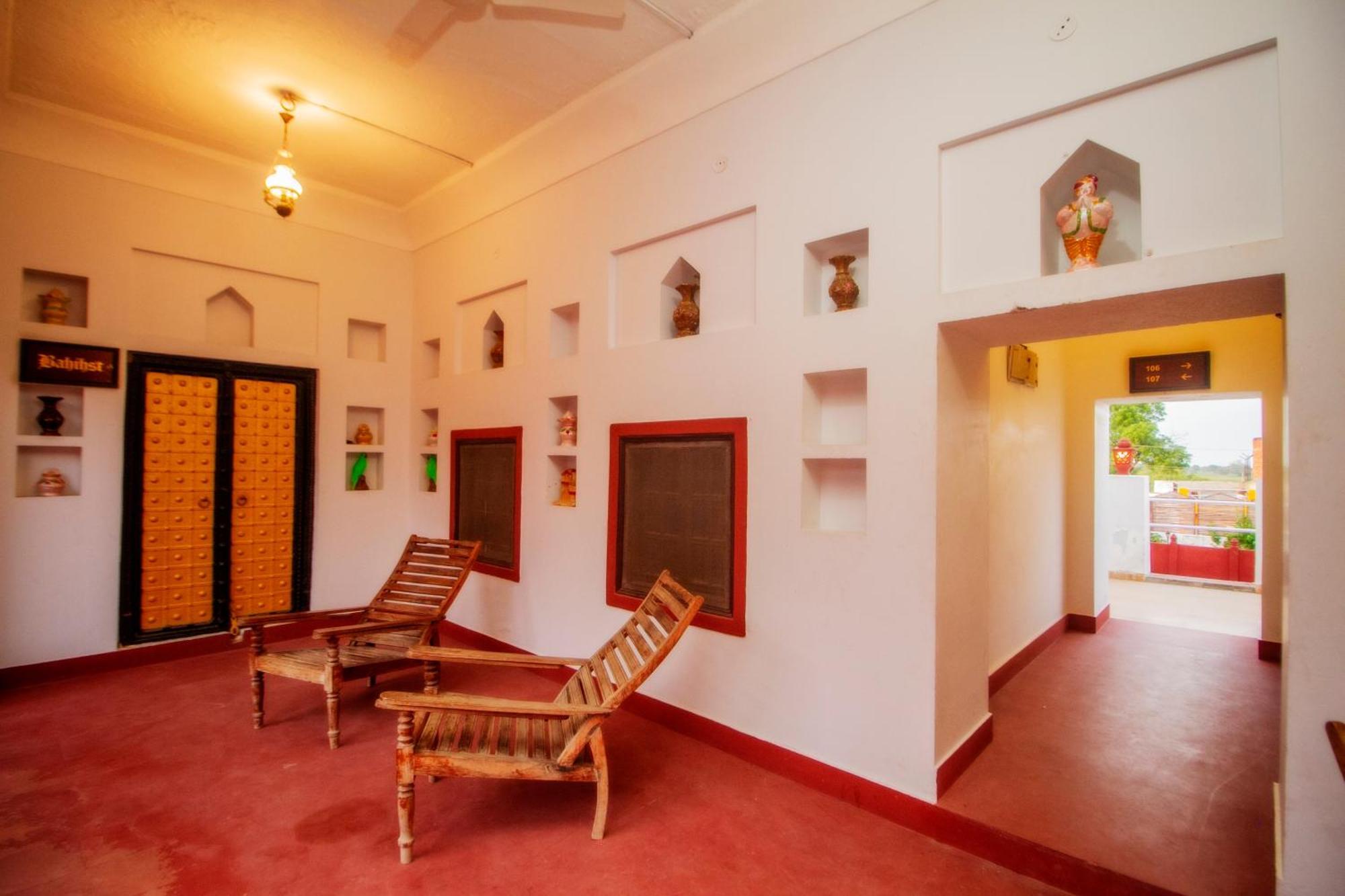Amritara Chandra Mahal Haveli, Bharatpur Exterior foto