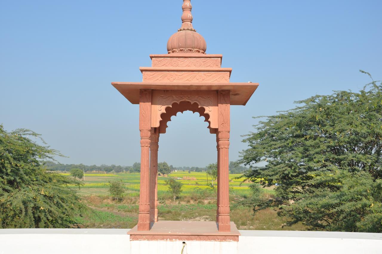 Amritara Chandra Mahal Haveli, Bharatpur Exterior foto