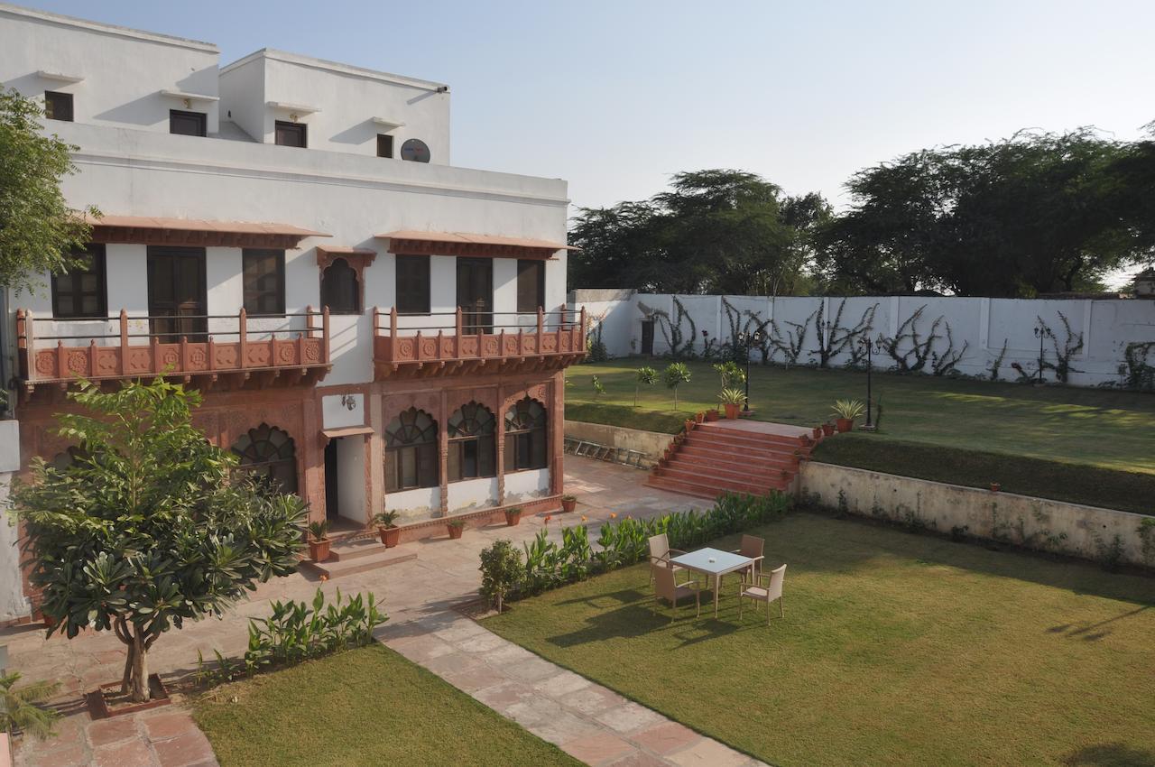 Amritara Chandra Mahal Haveli, Bharatpur Exterior foto